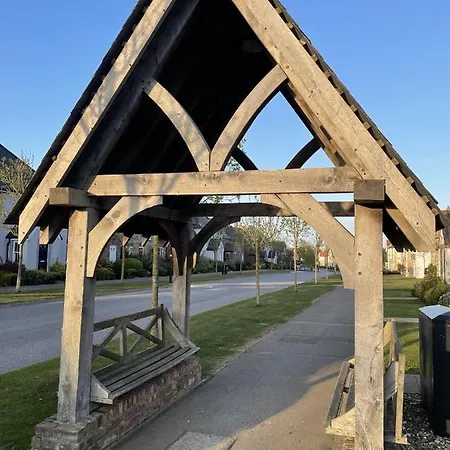 펜션 Blue Anchor House - Part Of The The Bay Filey Village With Pool, Gym And Direct Access, Pub, Restaurant, Tennis And Meadows Walks Reighton