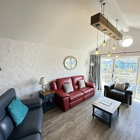 Blue Anchor House בית נופש *