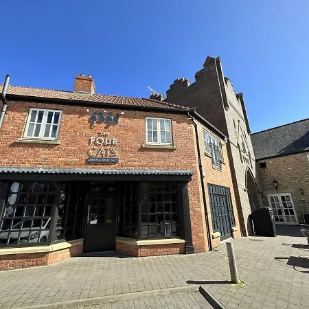 Casa de Férias Blue Anchor House - Part Of The The Bay Filey Village With Pool, Gym And Direct Access, Pub, Restaurant, Tennis And Meadows Walks