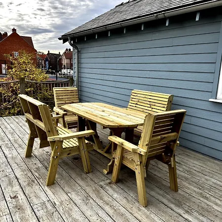 Blue Anchor House - Part Of The The Bay Filey Village With Pool, Gym And Direct Access, Pub, Restaurant, Tennis And Meadows Walks